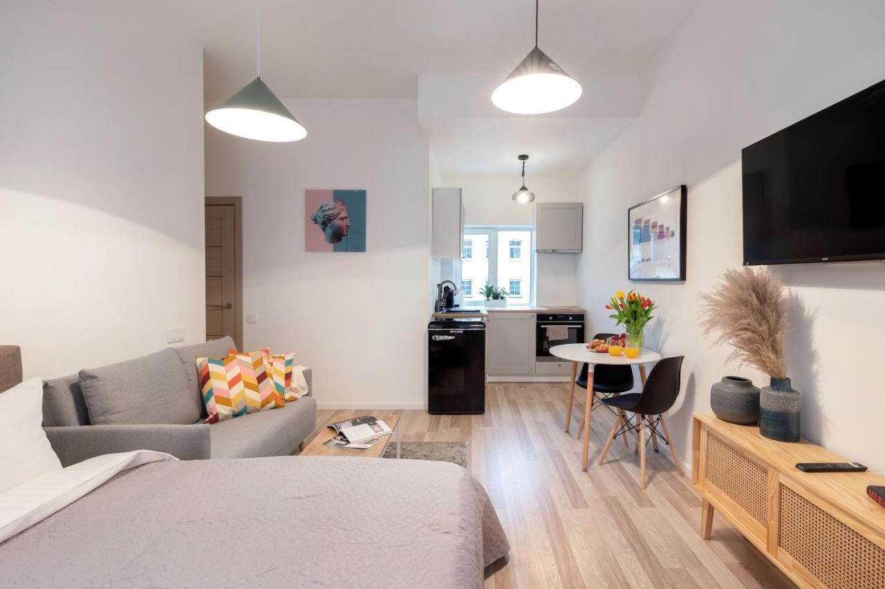 #stayhere - Modern & Apartment