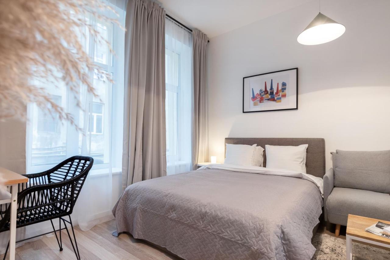 #stayhere - Modern &